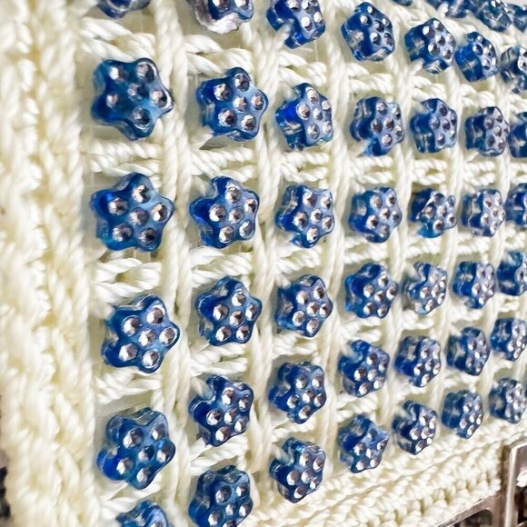 Vintage crochet beaded Square Crossbody Purse - Picture 4 of 10